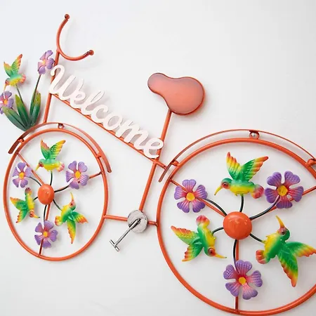 Beautiful 3 Bedroom House Close To The Sea *