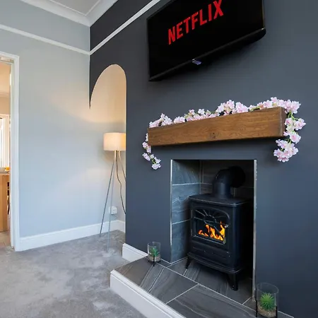 בית נופש Beautiful 3 Bedroom House Close To The Sea