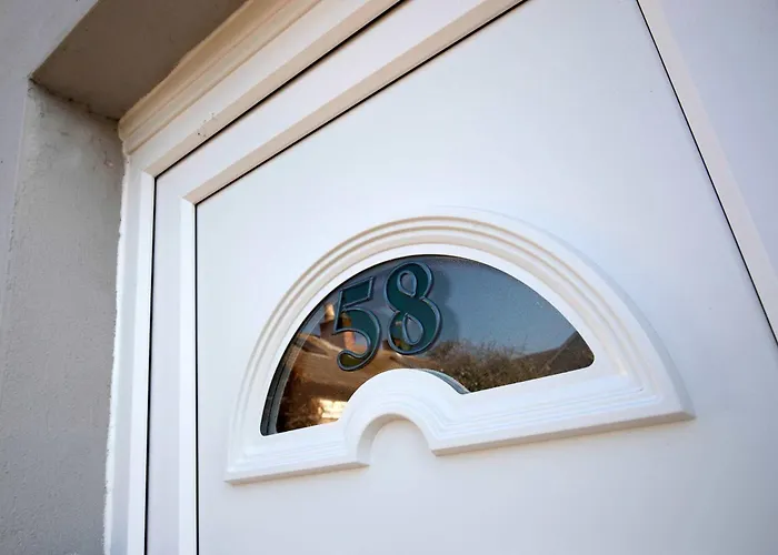 Feriehus Beautiful 3 Bedroom House Close To The Sea Marske-by-the-Sea