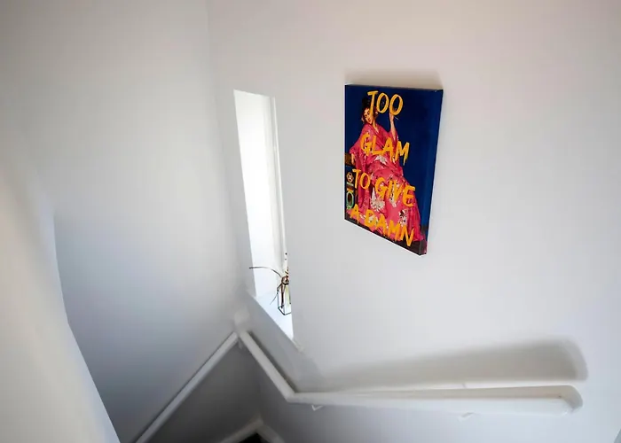 Beautiful 3 Bedroom House Close To The Sea *